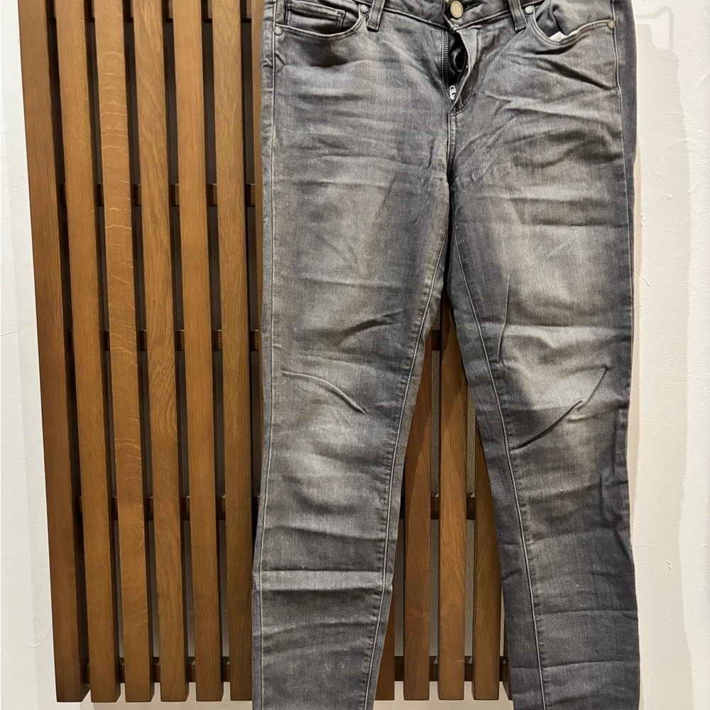 PAIGE Gray Skinny Jeans with Distressed Style